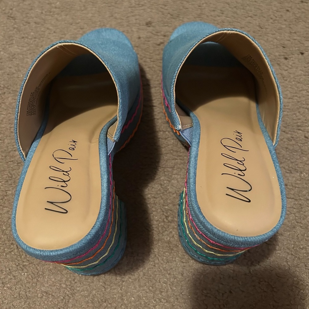 Wild Pair Rosaly Platform Wedge Sandals Blue Denim Multi - Picture 4 of 5